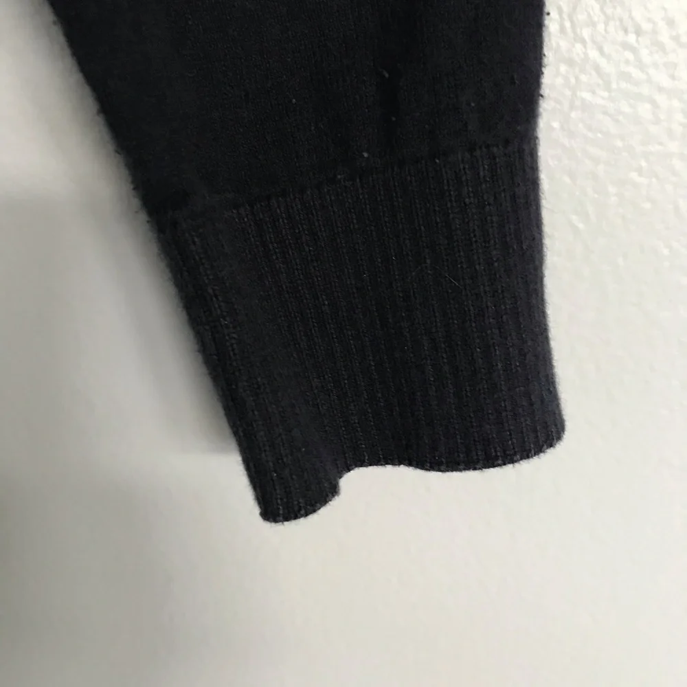 American Eagle Striped Classic Fit sweater